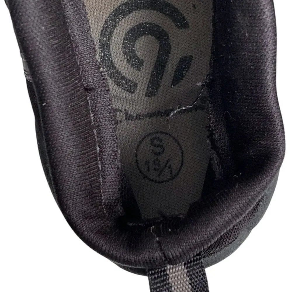 Kids Champion Water Shoes Black Gray Mesh Pull-On Beach Shoe Youth Size 13-1